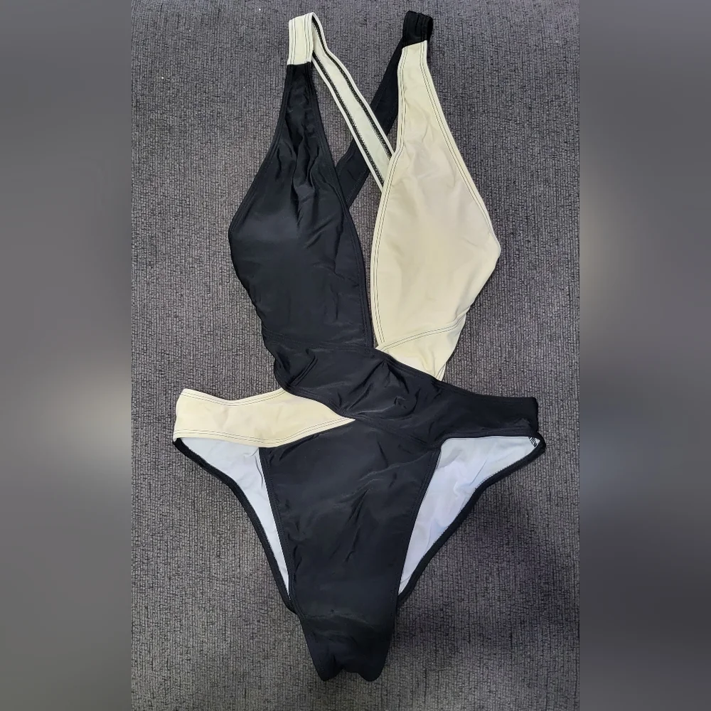 Wrap VNeck Hollow Out One Piece Swimsuit - Picture 7 of 10